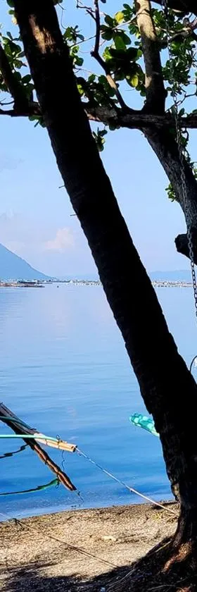 Leynes Taal Lake Resort and Hostel, Hotel in Tanauan