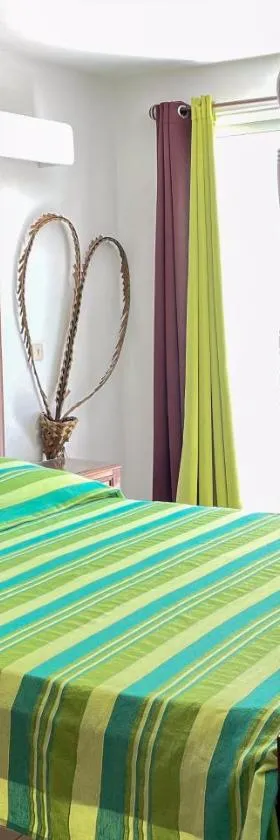 Salines Studios, Hotel in Sainte-Anne