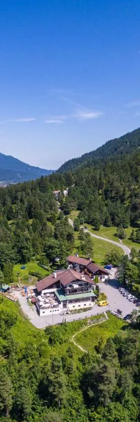 Landkomforthotel Panorama & Restaurant Bella Vista, Hotel in Garmisch-Partenkirchen