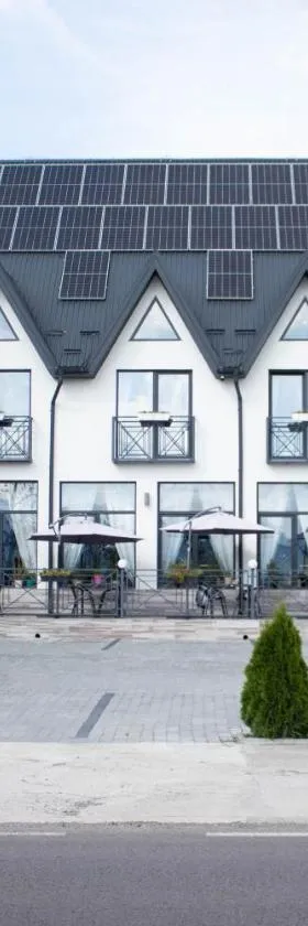 Готельно-ресторанний комплекс Фамілія, Hotel in Bushtyno