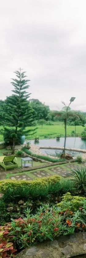 Samkara Restaurant and Garden Resort, Hotel in Majayjay