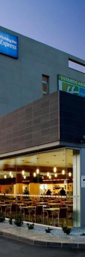 Holiday Inn Express Málaga Airport by IHG, Hotel in Málaga