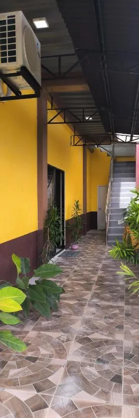 Eva's Guest House, Hotel in Bais