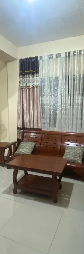 Backpackers hostel and transient house, Hotel in Nangalisan