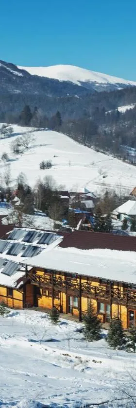 IZKI Eco Resort, Hotel in Izky