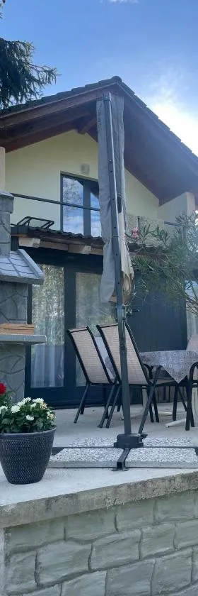 Vikendica u prirodi na ranču, Hotel in Zolaći