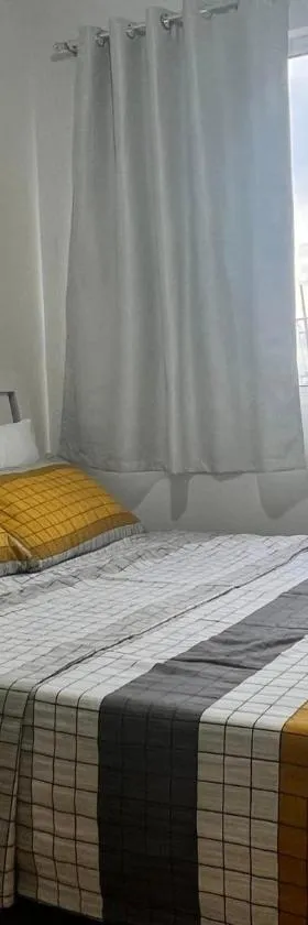 Sunsets and Good Vibes - 2 Bedroom Condo Unit, Hotel in Iloilo City