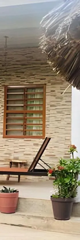 Casa Las Palmas Playa La Saladita, Hotel in Zihuatanejo