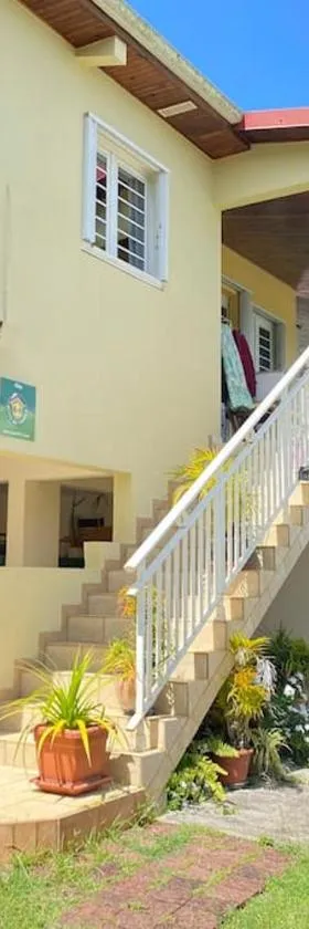 La Gîte Le Sucrier au Lamentin -10 min du CHUM, Hotel in Le Lamentin