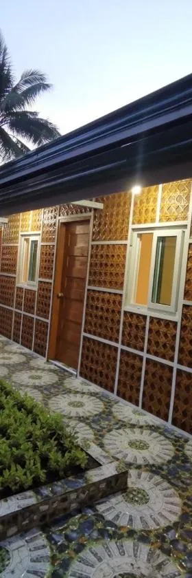 Tambayan Rooms and Cottages by SMS Hospitality, Hotel in Carmen