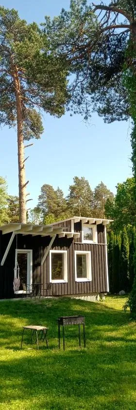 Waterfront Residence, Hotel in Ladziņas