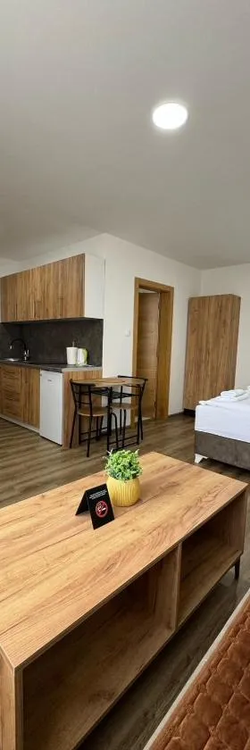 Aparmani Karanovic, Hotel in Zavidovići
