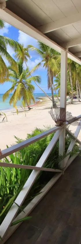 Hotel y Restaurant Caracolvic - Image 2