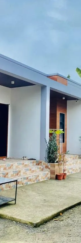 Lucas Transient House, Hotel in Looc