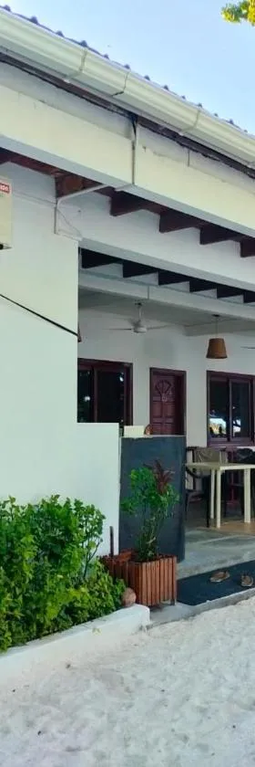 Surf Deck, Hotel in Thulusdhoo