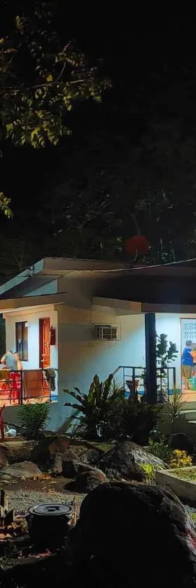 Camp Asgard by Camiguin Viajeros House Rentals, Hotel in Catarman