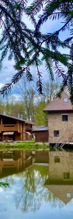 Complex MAYARIV, Hotel in Makariv