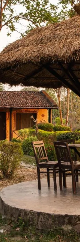 Bardia Riverside View Park Resort - FR and EN speaking, Hotel in Bhurkīā
