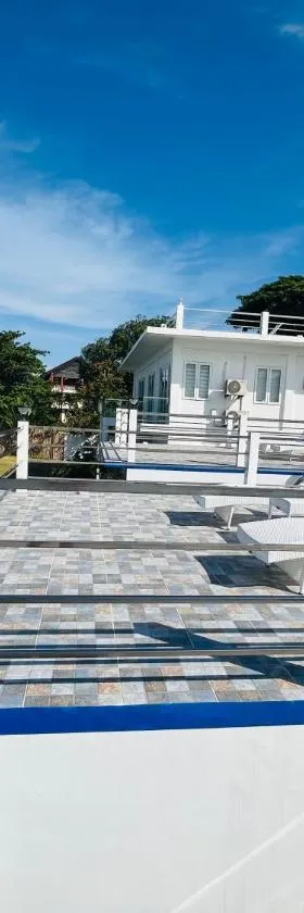 1888 Beach Resort, Hotel in Dumaguete