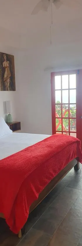 Kai's Place at Tim Pappies 3rd Floor luxury villa, Hotel in Port Antonio
