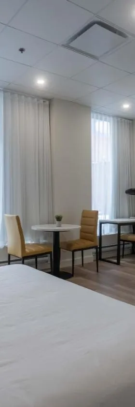 Travelodge by Wyndham Montreal Centre, Hotel in Montreal