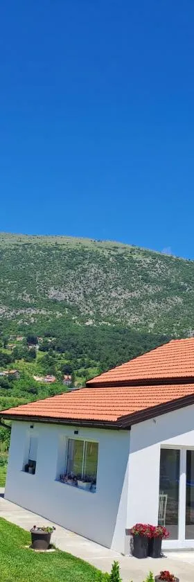 Vikendica Bruše, Hotel in Jaklići