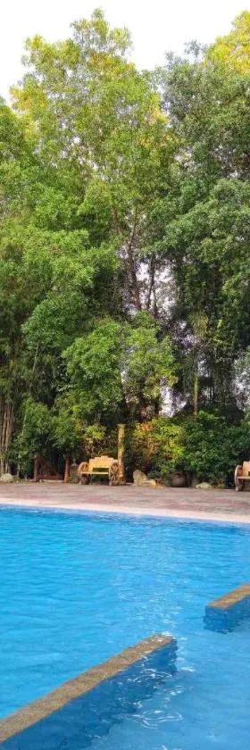 Pook ni Urduja Resort, Hotel in Bongato