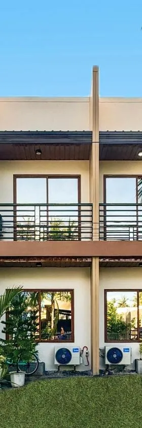 Happynest Rooms in Santa Fe Bantayan Island, Hotel in Pooc