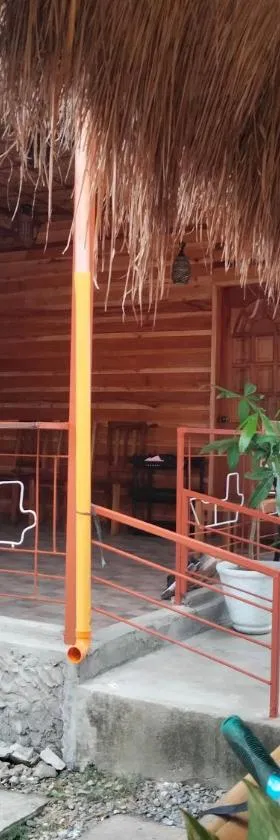 The Garden Tropical Cabins, Hotel in Basdiot