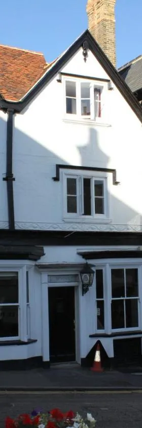 The George Hotel Stansted Airport, Hotel in Bishop’s Stortford