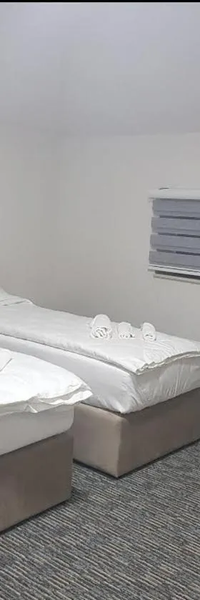Poslovno-edukativni centar, Hotel in Glamoč