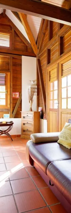 Le Refuge du Bon Repos, Hotel in Le Lorrain