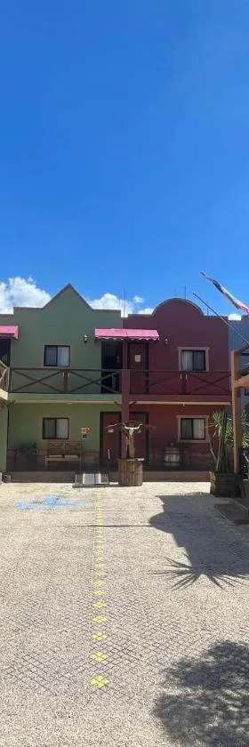 West Refugio, Hotel in San Juan del Río