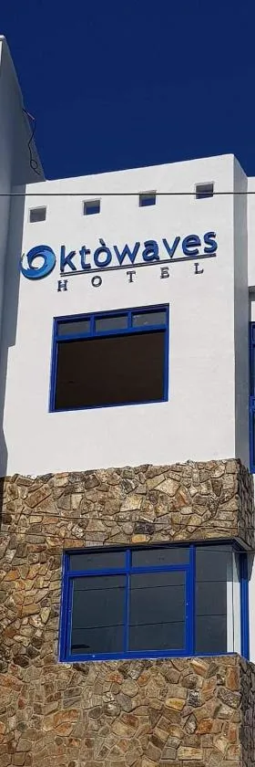Oktowaves hotel Beach resort, Hotel in Nasugbu