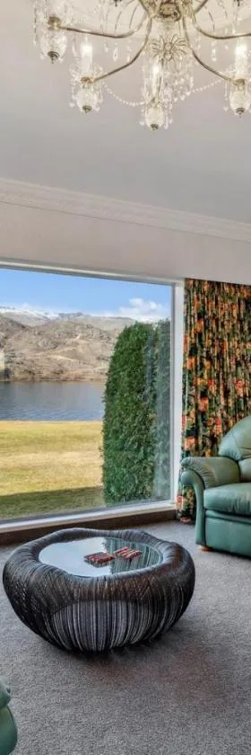 Mount Pisa Lake View, Hotel in Cromwell
