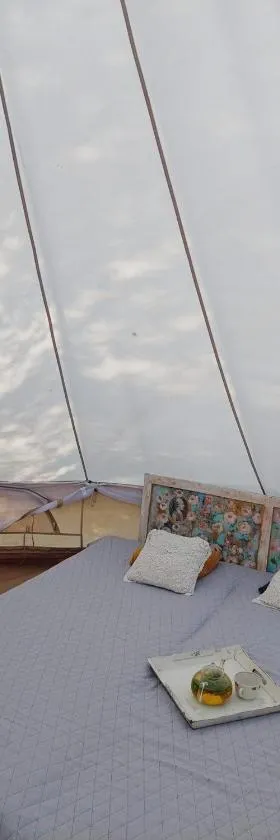 Glamping Belltent in Salacgriva, Hotel in Salacgrīva