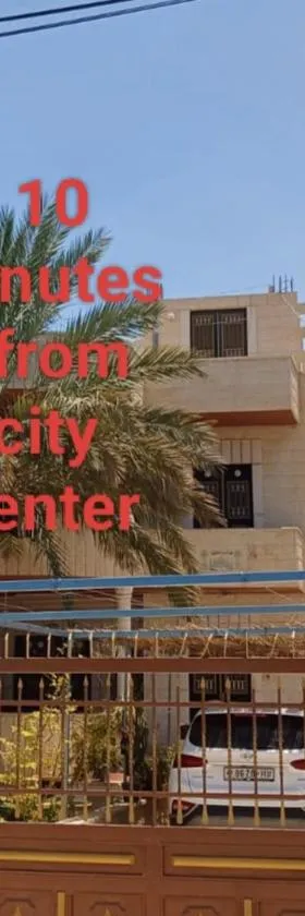 BnB La Luna Entire Apartment, Hotel in Jericho