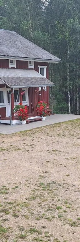 Toma pirts LIELĀ, Hotel in Ikšķile