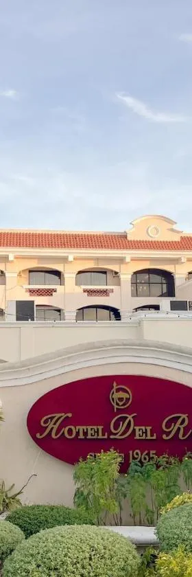 Hotel Del Rio, Hotel in Iloilo City