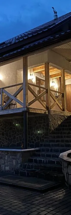 Садиба Гармонія, Hotel in Guta
