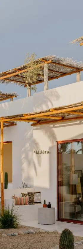 CasaBlancoMadera, Hotel in Todos Santos