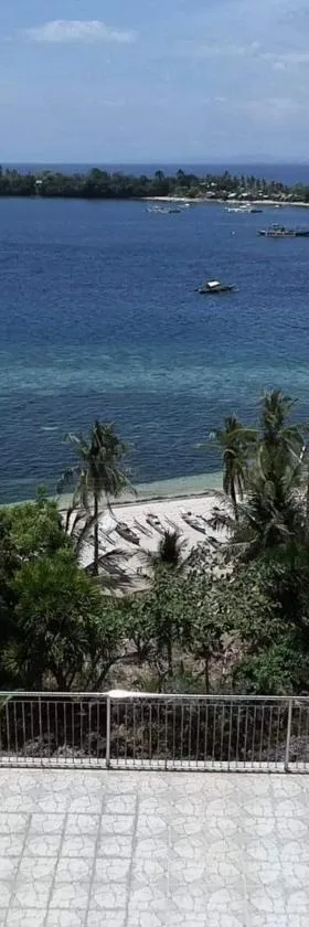 Islandview Whitehouse - Camotes, Hotel in Esperanza
