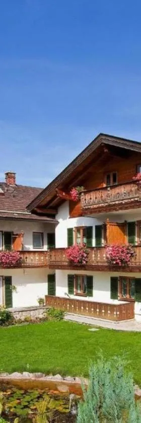 Ferienwohnungen St Christoph, Hotel in Mittenwald