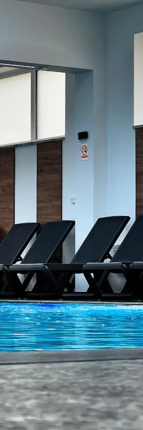 Hotel Pilot, Hotel in Cazin