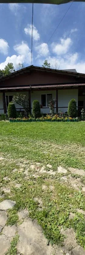 Dacha PODOBOVETS 127, Hotel in Podobovets
