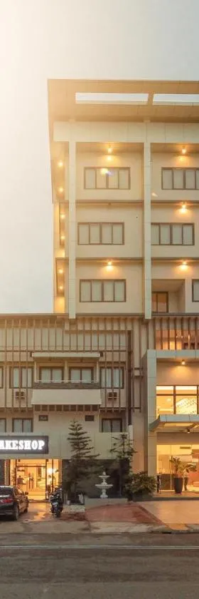 The Hotel Andrea, Hotel in Cauayan City