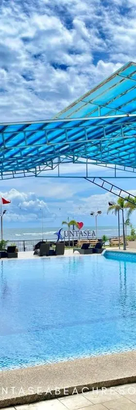 Funtasea Hotel and Beach Resort, Hotel in Iba