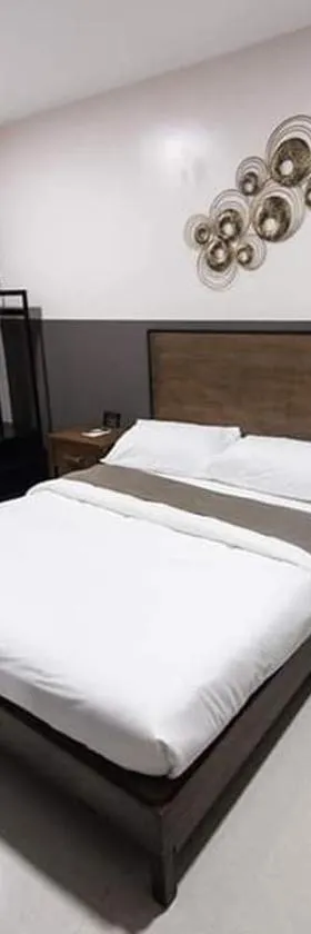 Bumble V Subic Hotel, Hotel in Olongapo