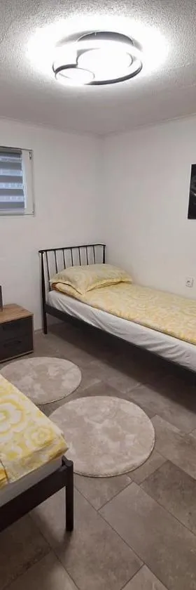 Fly & Stay Apartments, Hotel in Laktaši