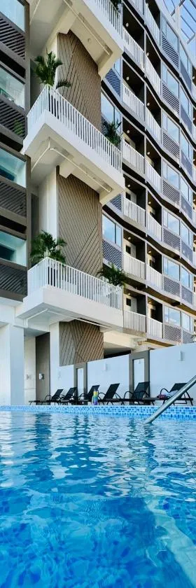 WV Towers, Hotel in Iloilo City